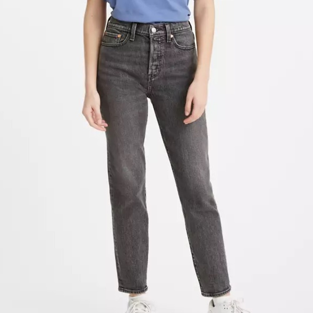 Levi's Wedgie Icon Fit Ankle Jeans
